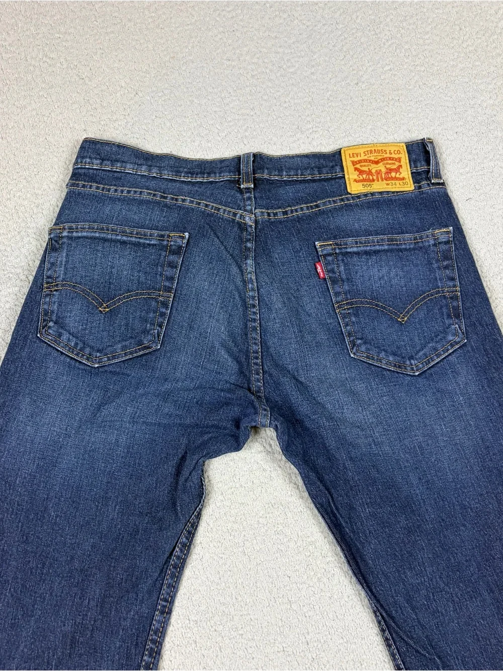 Vintage Levi's 505 Jeans Men's 34x30 Straight Leg Blue Denim Red Tab 1996
